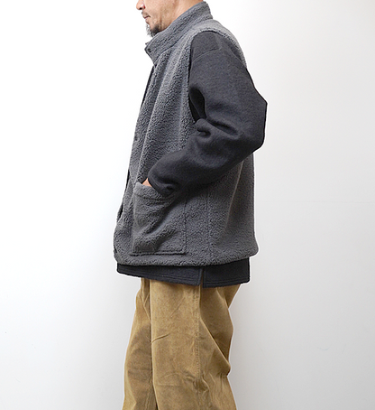 【South2 West8】サウスツーウエストエイト men's Reversible. Vest-P.Fleece/N.Ripstop "Black"