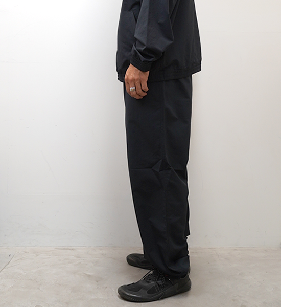 【nanamica】ナナミカ men's ALPHADRY Jogger Pants "Black"