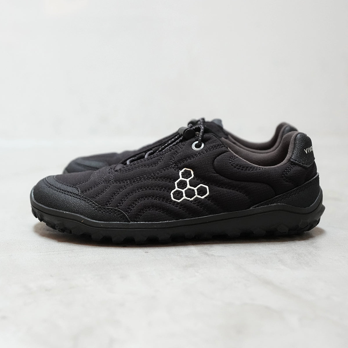 【VIVOBAREFOOT】ヴィヴォ ベアフット men's Tracker Tova Sneaker "Eclipse"