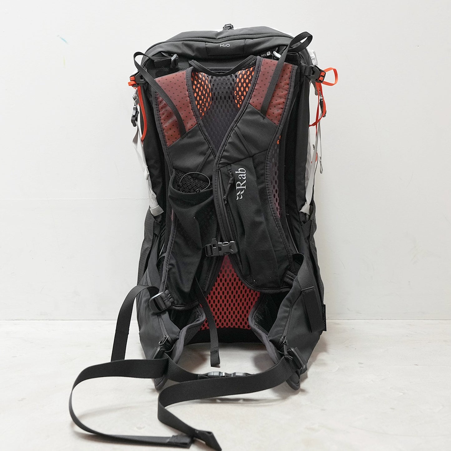 【Rab】ラブ Women's Syclon XP 28ND "Black×Dark Pewter"