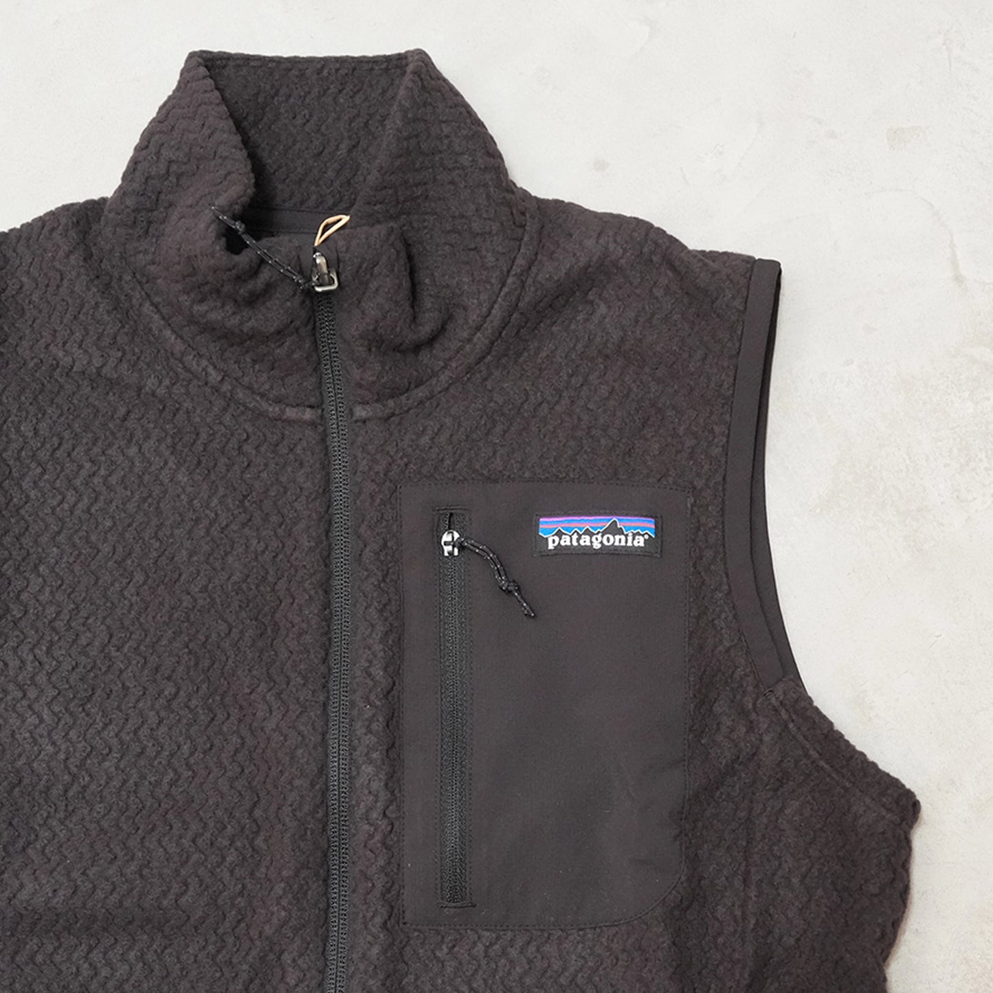 【patagonia】パタゴニア women's R1 Air Fleece Vest "2Color"