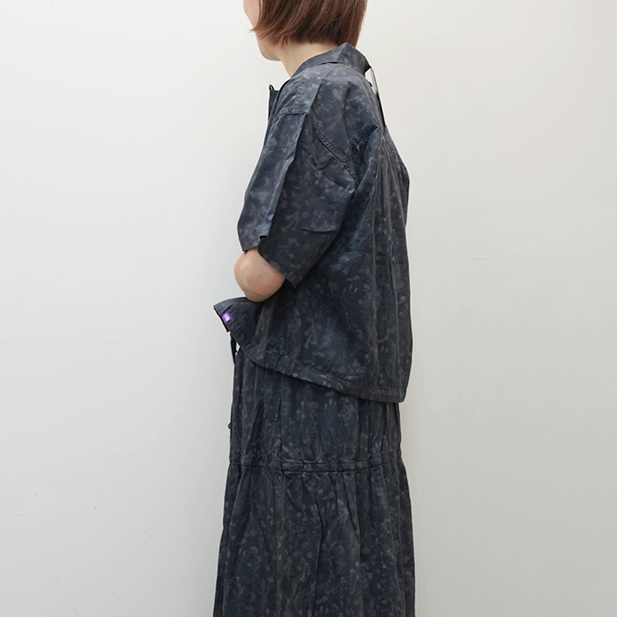 【THE NORTH FACE Purple Label】ノースフェイスパープルレーベル  women's Flower Printed Cropped Shirt "Dark Navy"