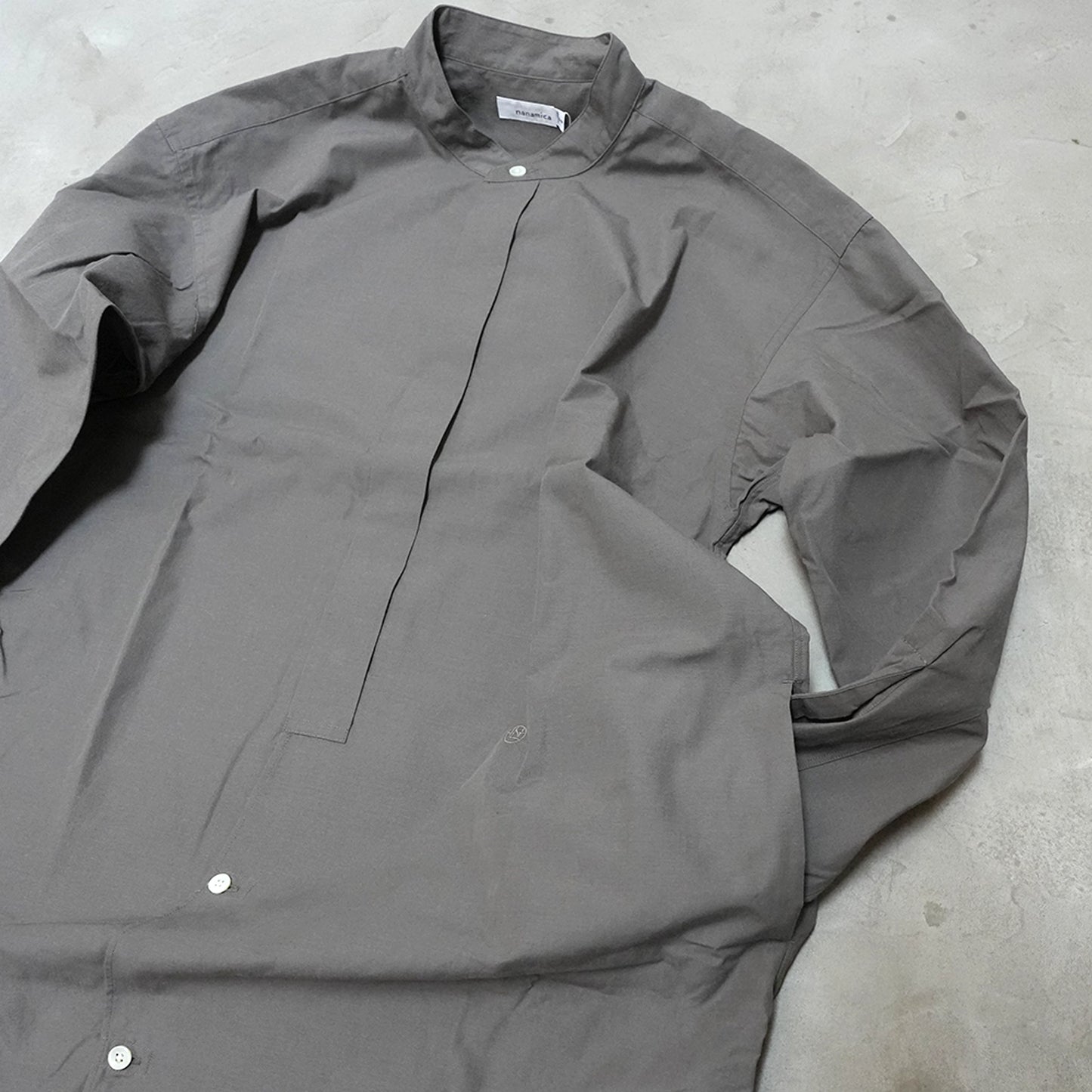 【nanamica】ナナミカ women's Band Collar Wind Shirt Dress "Charcoal"