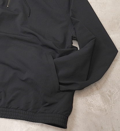 【nanamica】ナナミカ men's ALPHADRY Hoodie "Black"