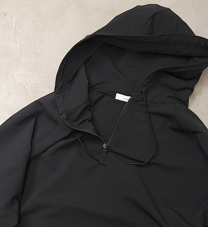 【nanamica】ナナミカ men's ALPHADRY Hoodie "Black"