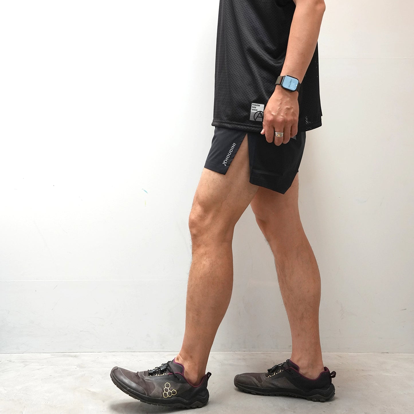 【HOUDINI】フーディニ men's Pace Split Shorts "True Black"