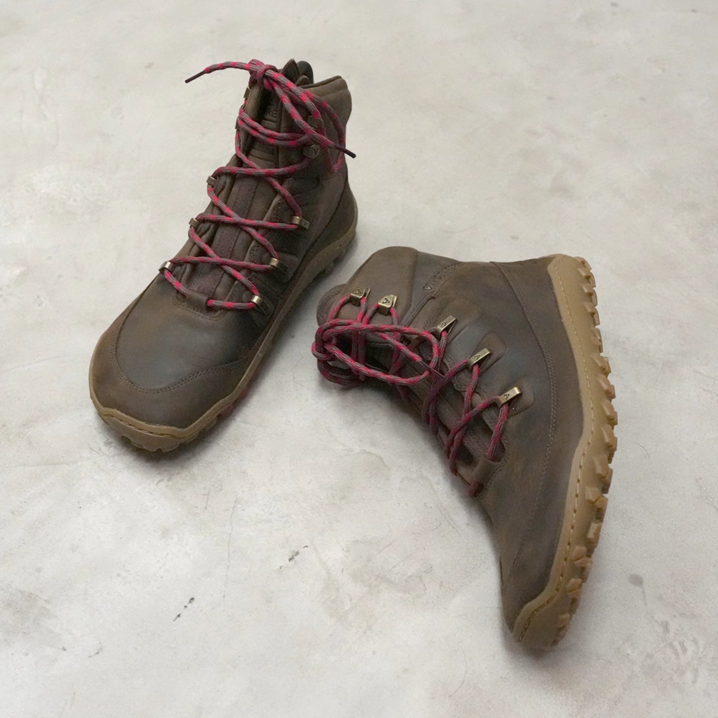 【VIVOBAREFOOT】ヴィヴォ ベアフット women's Tracker Leather AT Ⅱ "Bracken"