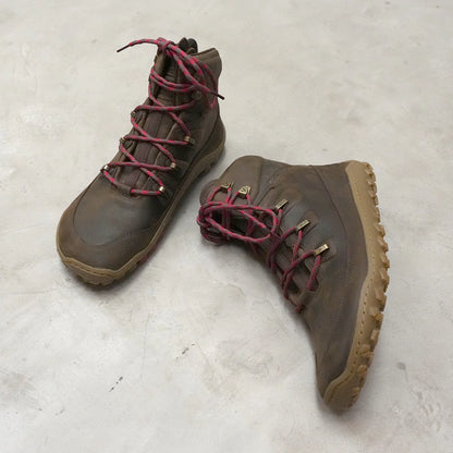 【VIVOBAREFOOT】ヴィヴォ ベアフット women's Tracker Leather AT Ⅱ "Bracken"