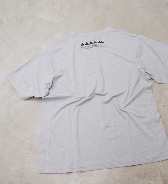 【Mountain Martial Arts】マウンテンマーシャルアーツ unisex MMA_Jerry Ukai Mountain Big Tee "Gray" ※ネコポス可