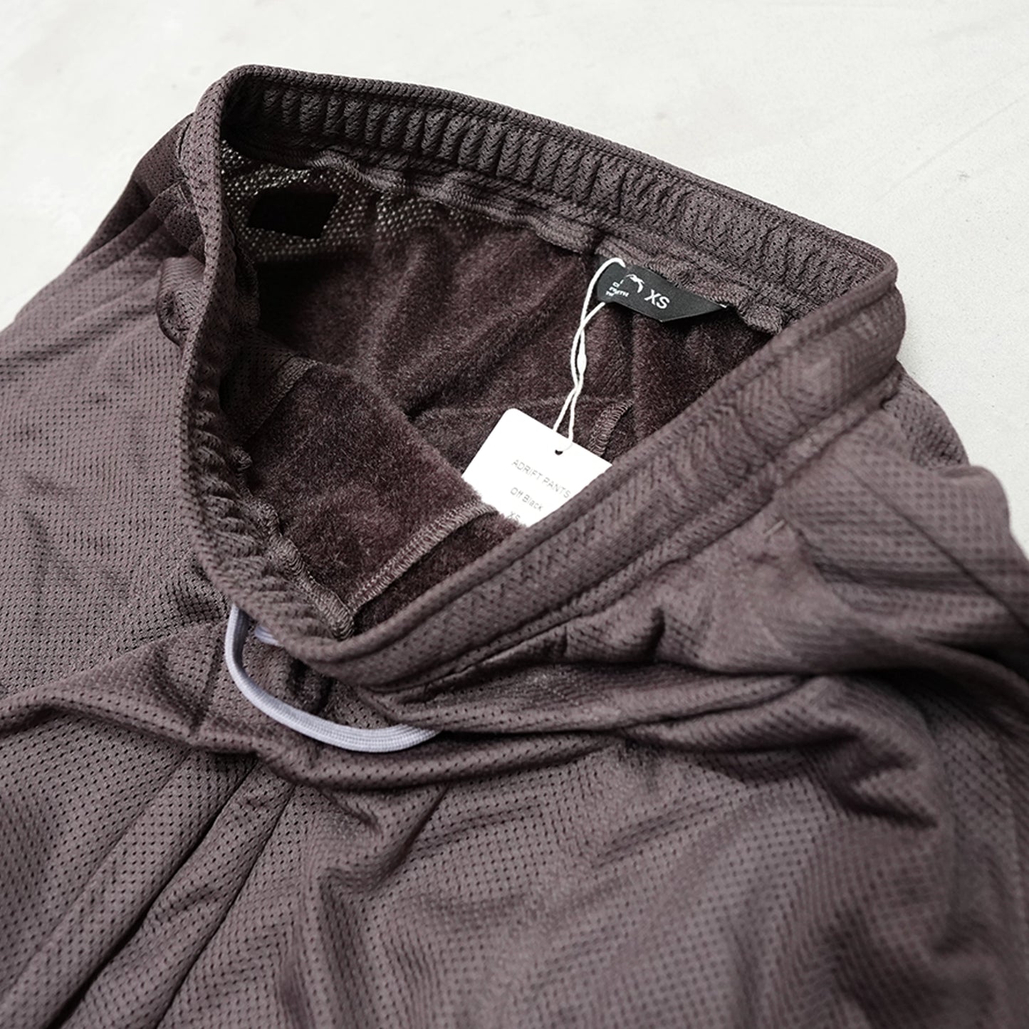 【STATIC】スタティック unisex Adrift Pants "Off Black"