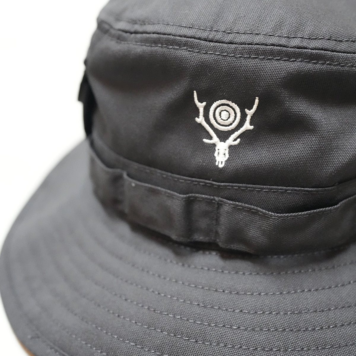 【South2 West8】サウスツーウエストエイト 〈SOUTH2 WEST8〉x〈COLUMBIA PFG〉 Logriver™ Booney Hat  "2Color"