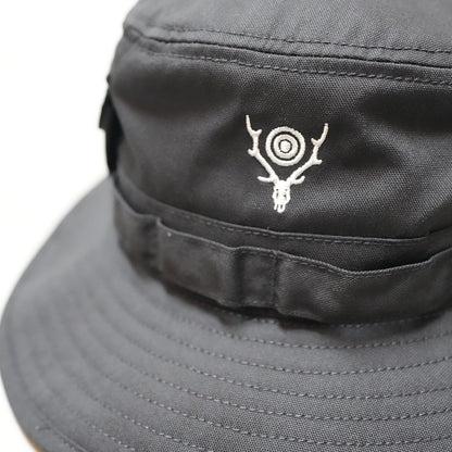 【South2 West8】サウスツーウエストエイト 〈SOUTH2 WEST8〉x〈COLUMBIA PFG〉 Logriver™ Booney Hat  "2Color"
