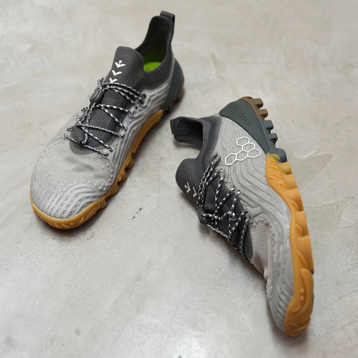 【VIVOBAREFOOT】ヴィヴォ ベアフット men's Hydra ESC "Storm Cloud"
