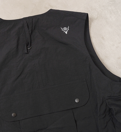 【South2 West8】サウスツーウエストエイト men's Tenkara Vest-Nylon Oxford "Black"