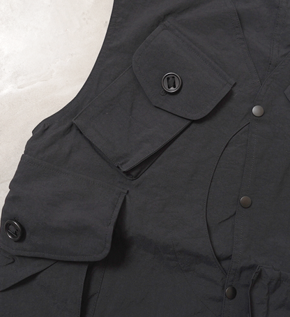 【South2 West8】サウスツーウエストエイト men's Tenkara Vest-Nylon Oxford "Black"