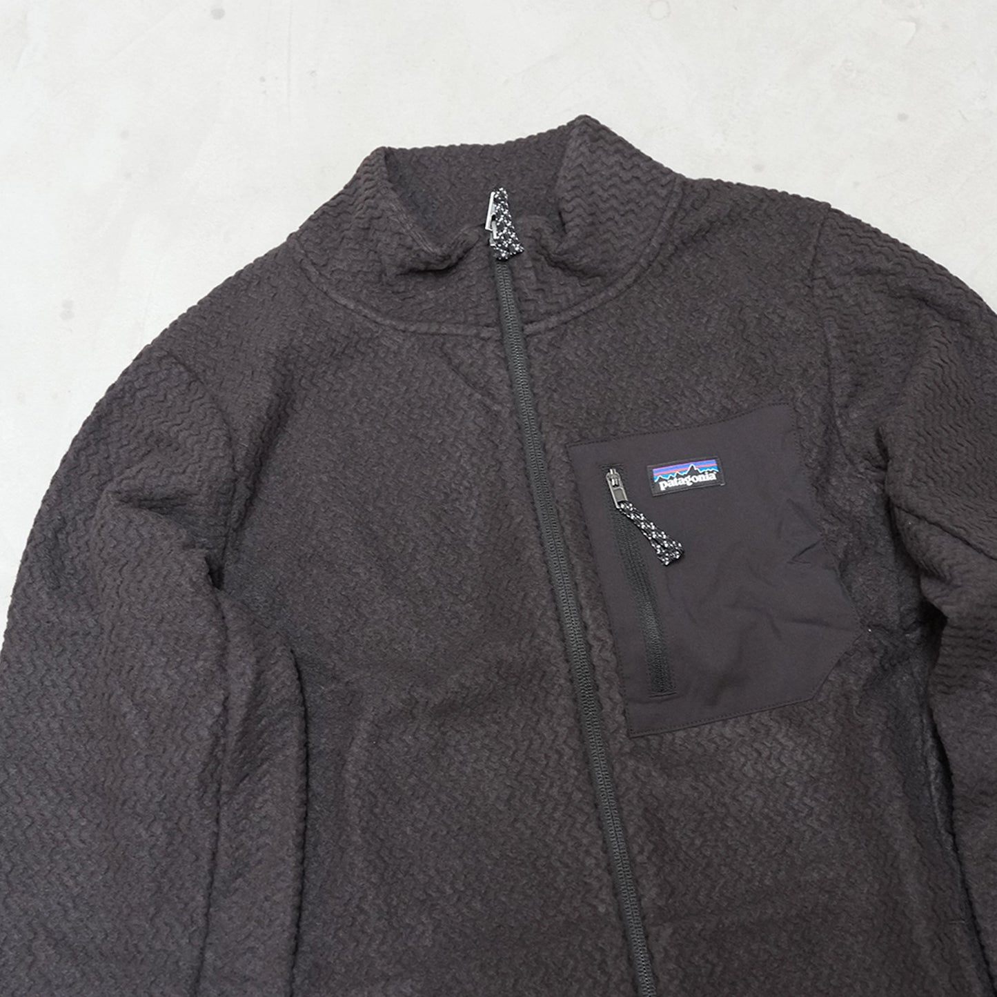 【patagonia】パタゴニア Kids' R1 Air Full-Zip Jacket "2Color"