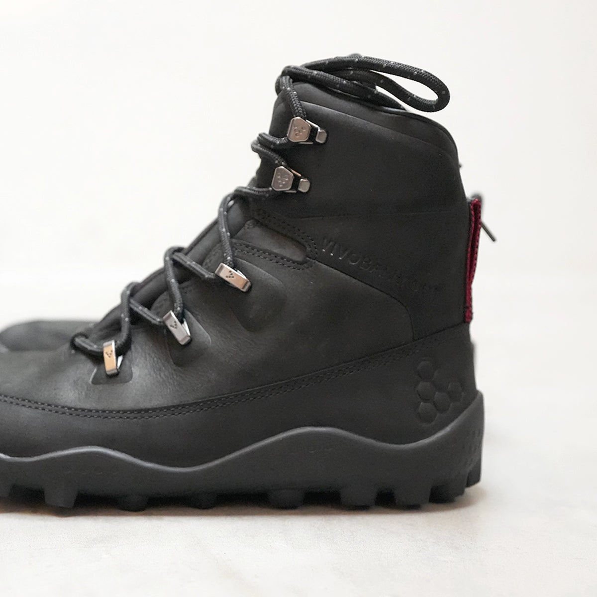 【VIVOBAREFOOT】ヴィヴォ ベアフット women's Tracker Winter Ⅲ SG "Obsidian"