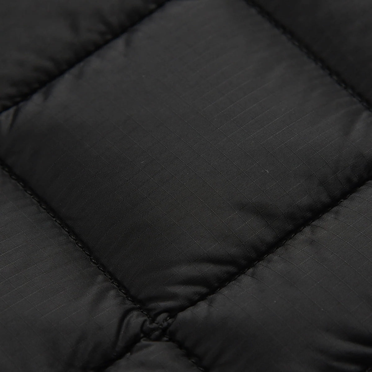 【TAION】タイオン unisex Mountain Reversible Light Down Muffler "3Color"