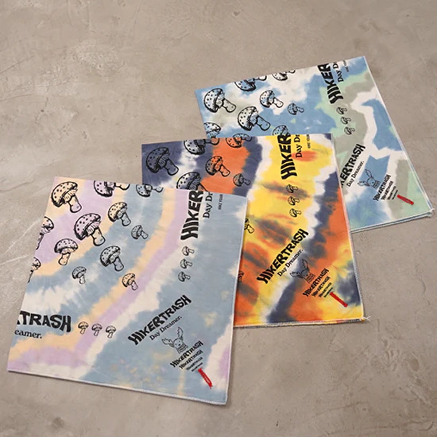 【HIKER TRASH】ハイカートラッシュ Daydreamer "Bandana" "3Color" ※ネコポス可