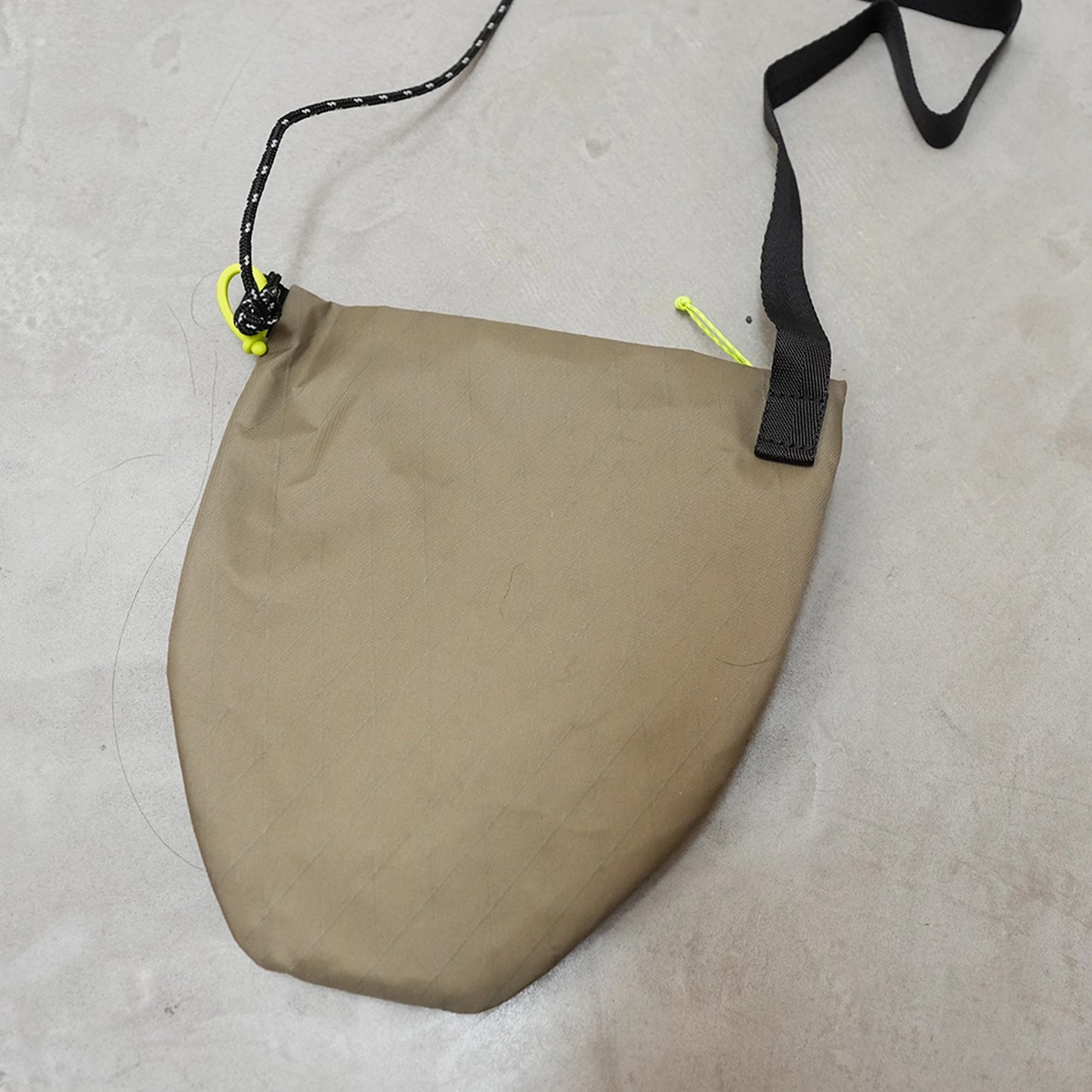 【atelier Blue bottle】アトリエブルーボトル Hiker's SACOCHE05 Yosemite 別注カラー ”Multi Camo” ※ネコポス可