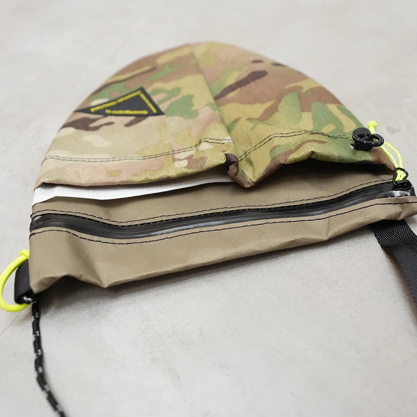 【atelier Blue bottle】アトリエブルーボトル Hiker's SACOCHE05 Yosemite 別注カラー ”Multi Camo” ※ネコポス可
