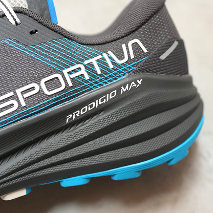 【LA SPORTIVA】ラ・スポルティバ Prodigio Max ”Gray×Chalk"