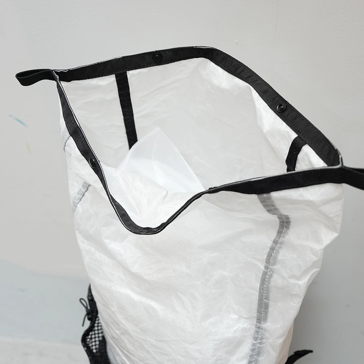 【Trail Bum】トレイルバム Fab Aluula "Translucent White"