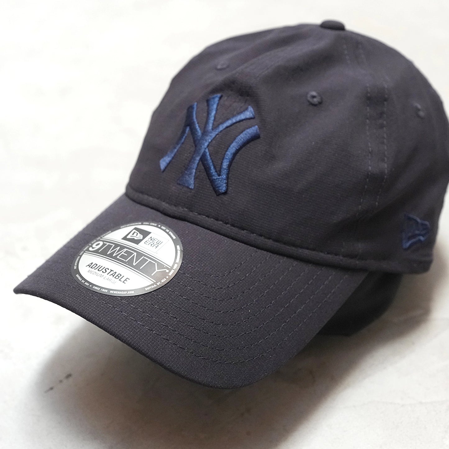 【NEW ERA OUTDOOR】ニューエラアウトドア 9TWENTY Velcro Strap Tech Air "3Color"