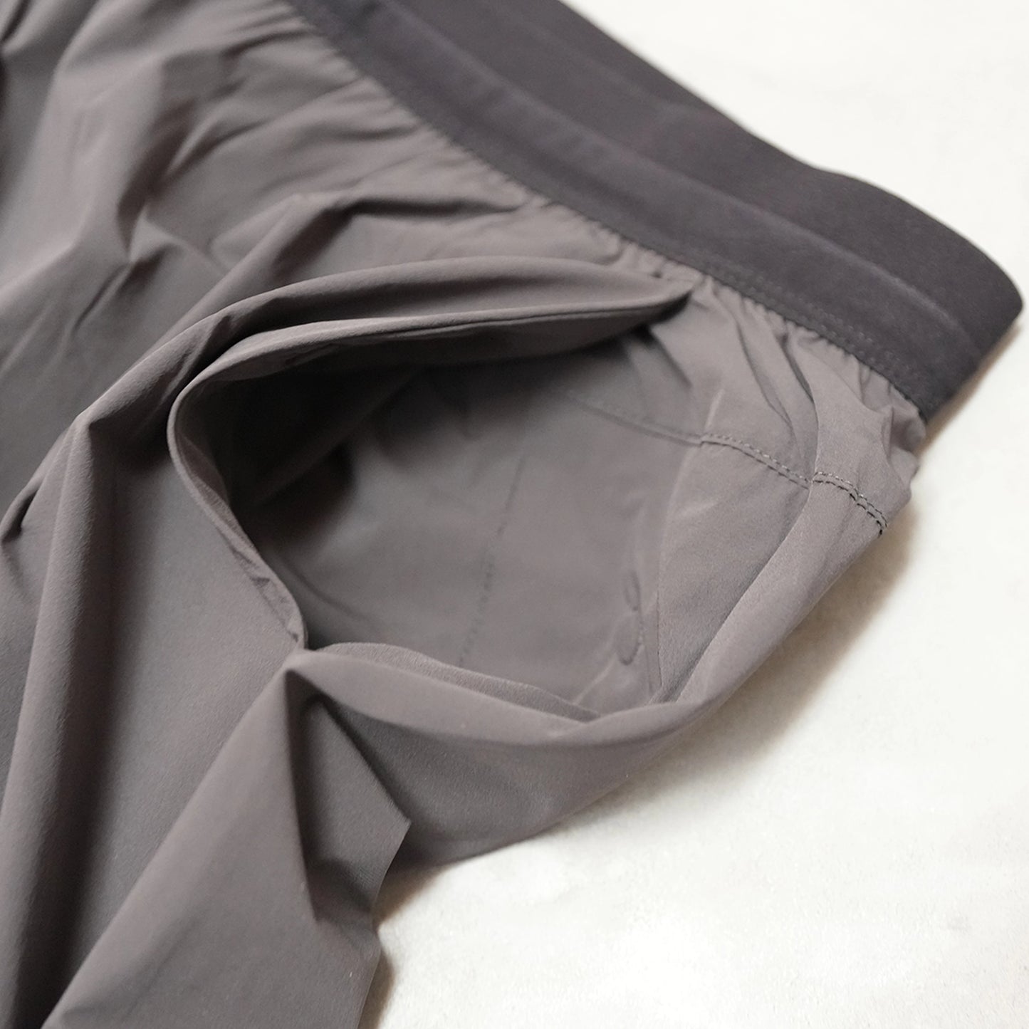 【ROARK RUN AMOK】ロアークランアモック men's Alta Jogger "Onyx" ※ネコポス可