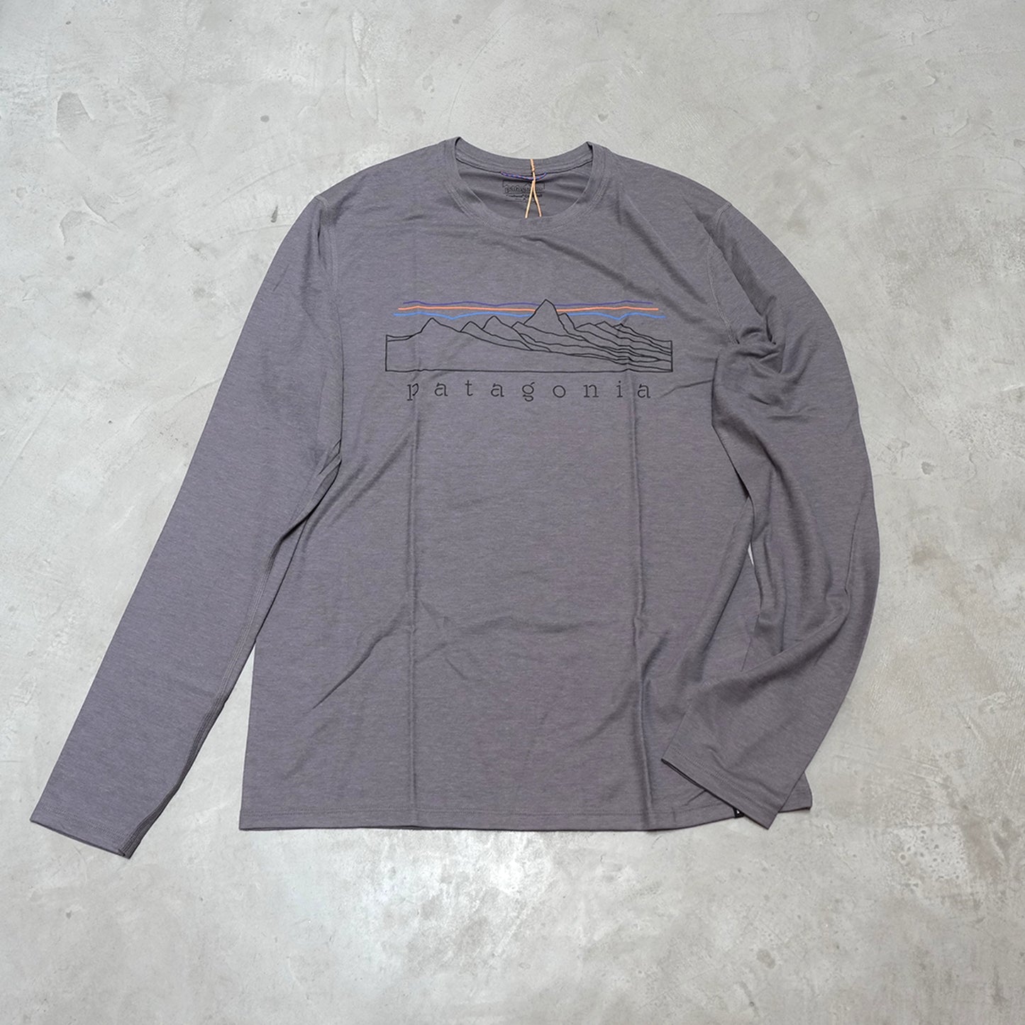 【patagonia】パタゴニア men's Long-Sleeved Capilene Cool Trail Shirt - Stratapeaks "2Color" ※ネコポス可