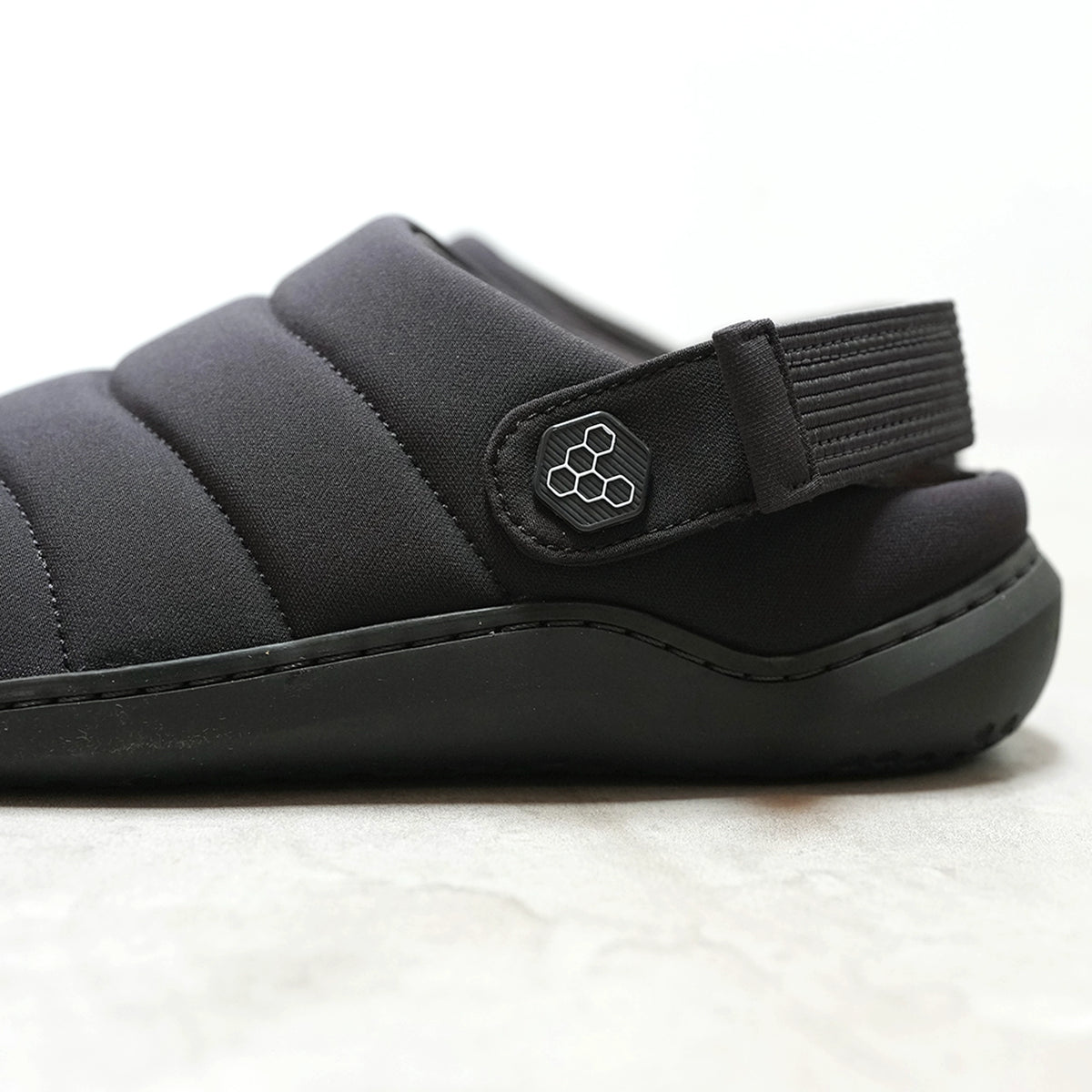 【VIVOBAREFOOT】ヴィヴォ ベアフット men's Gobi Wavey Mule Textile "Eclipse"