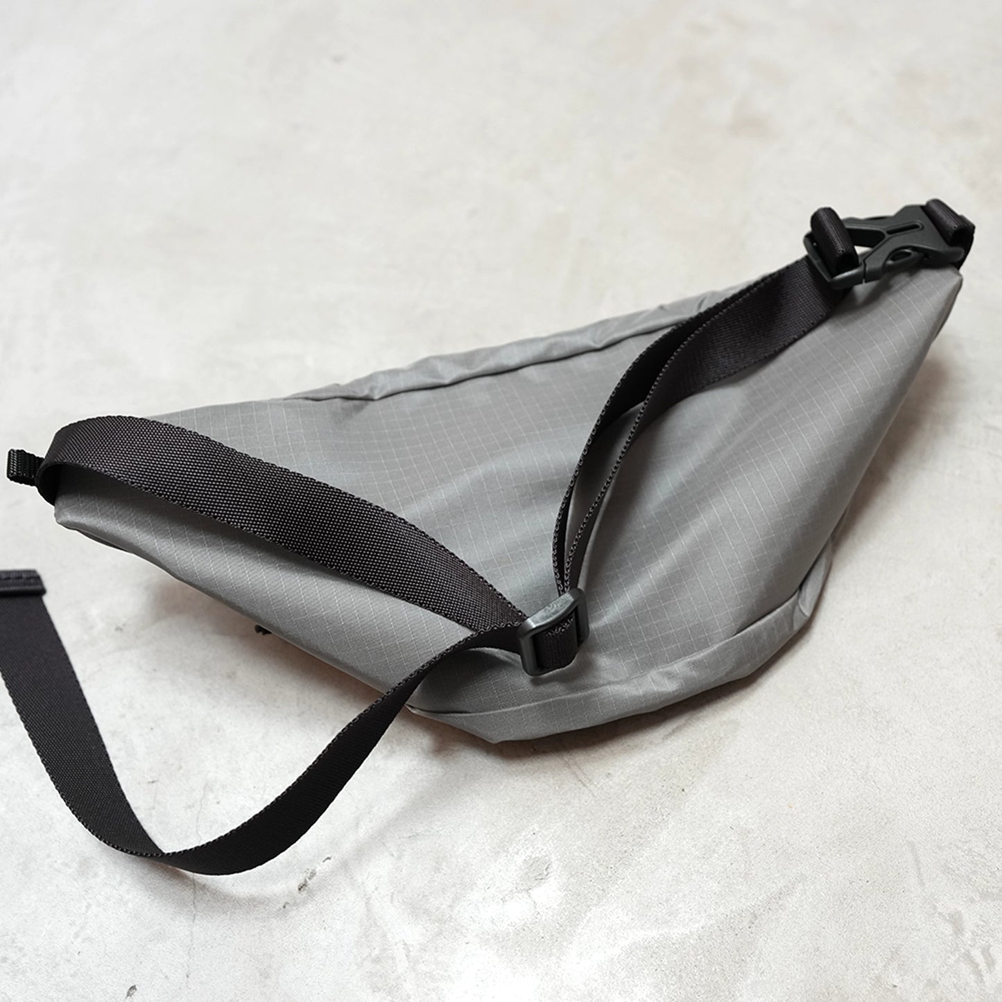 【HIKER TRASH】ハイカートラッシュ Pack To The Future "3Color"