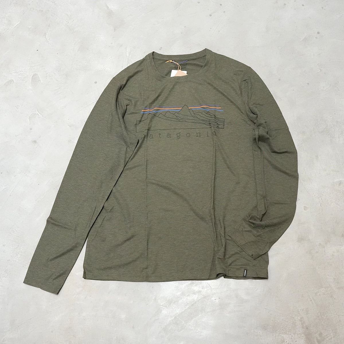 patagonia パタゴニア Long-Sleeved Capilene Cool Trail Shirt