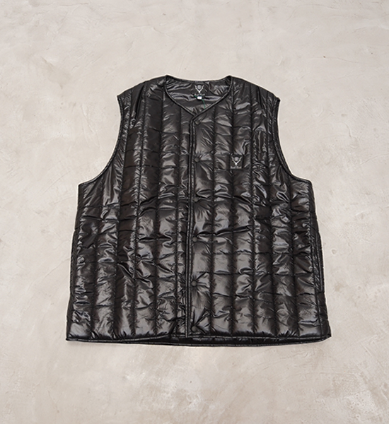 【South2 West8】サウスツーウエストエイト men's Quilted C/N Vest-Nylon Ripstop "Black"