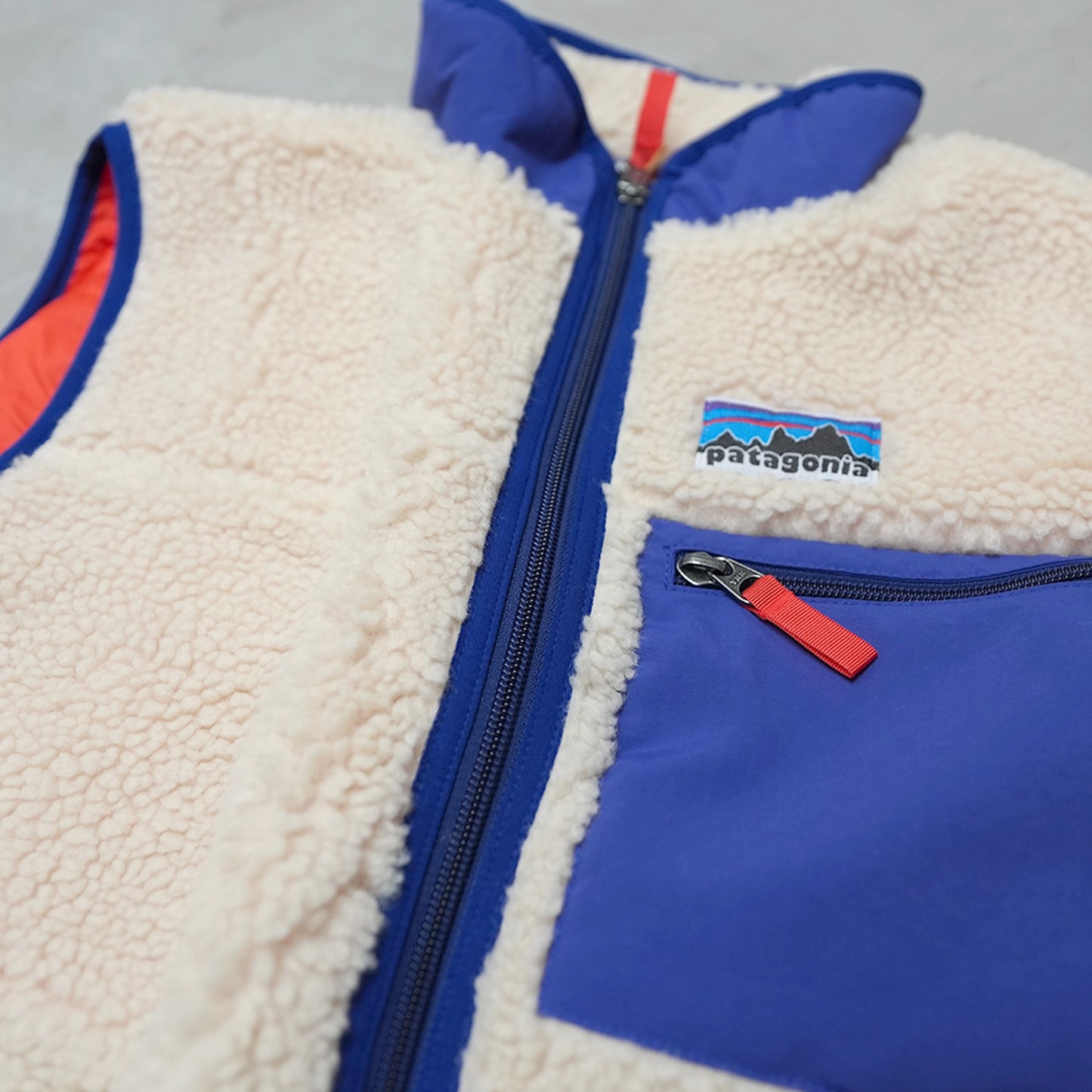 【patagonia】パタゴニア Kids Retro-X Vest "2Color"