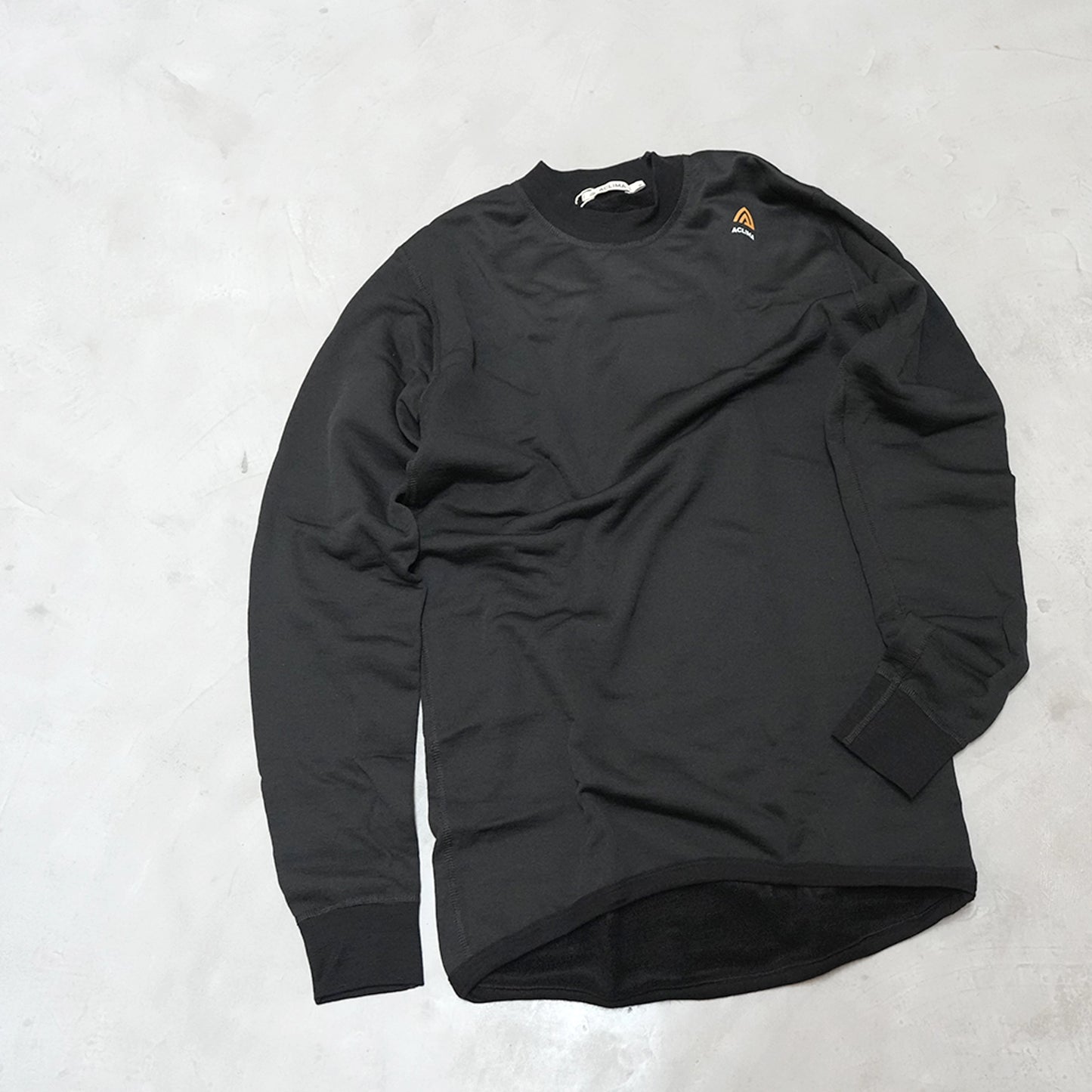 【ACLIMA】アクリマ unisex Hotwool Crew Neck "Jet Black"