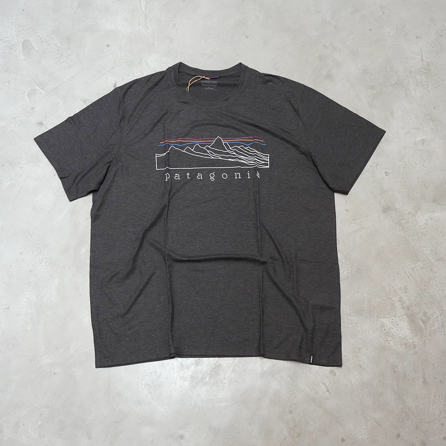 【patagonia】パタゴニア men's Capilene Cool Trail Shirt(Stratapeaks) ※ネコポス可