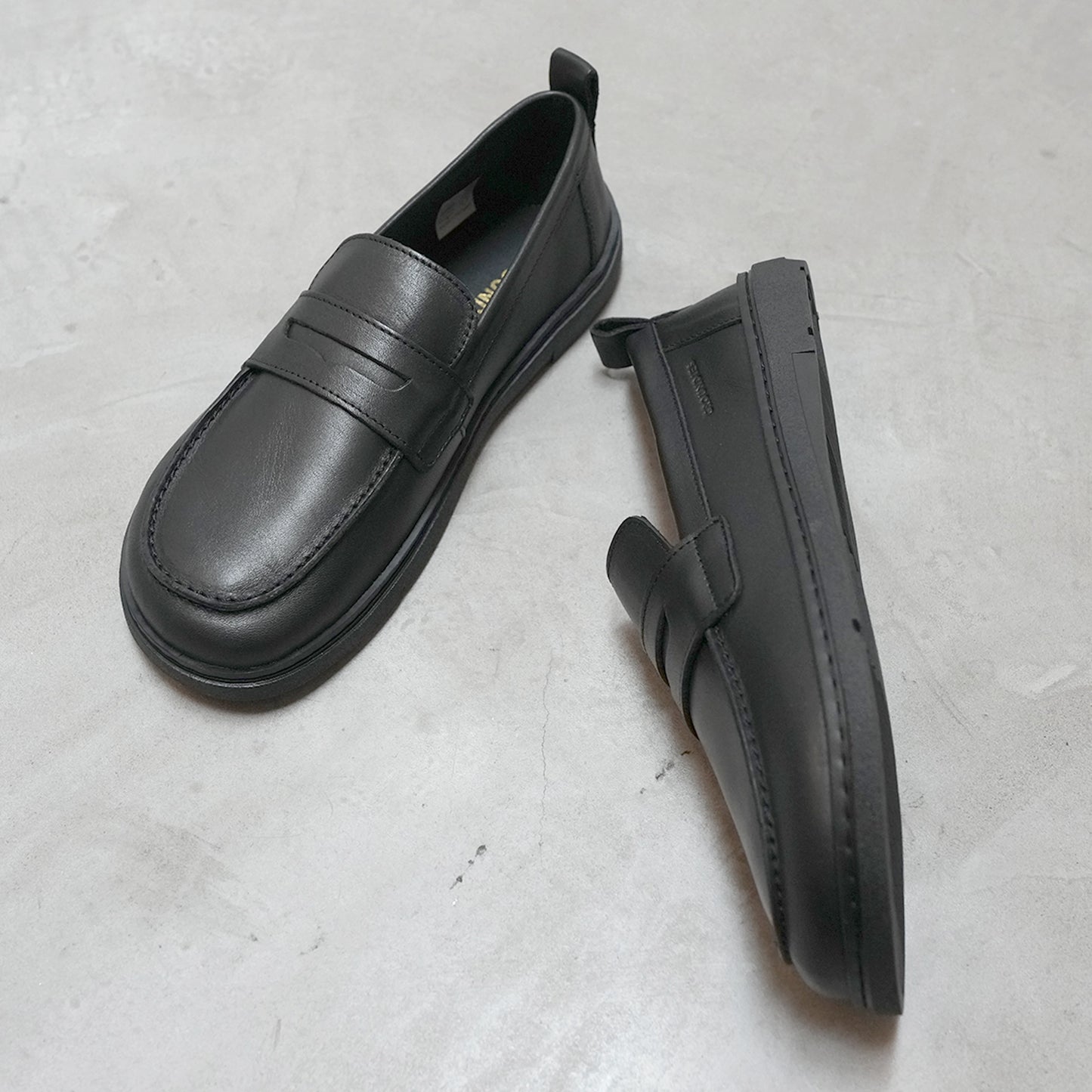 【GROUNDIES】 グラウンディーズ unisex Brisbane "Black"