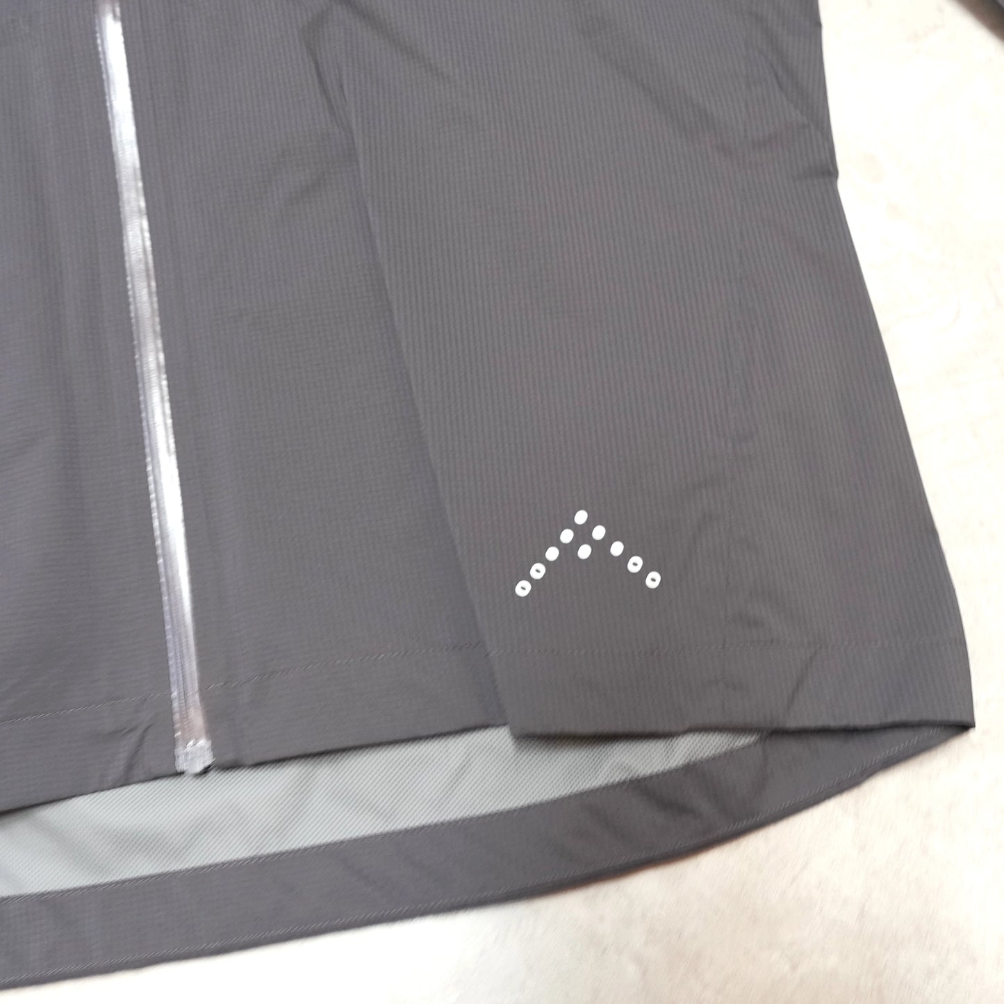 【Rab】ラブ men's Downpour Trail Light Jacket "2Color"