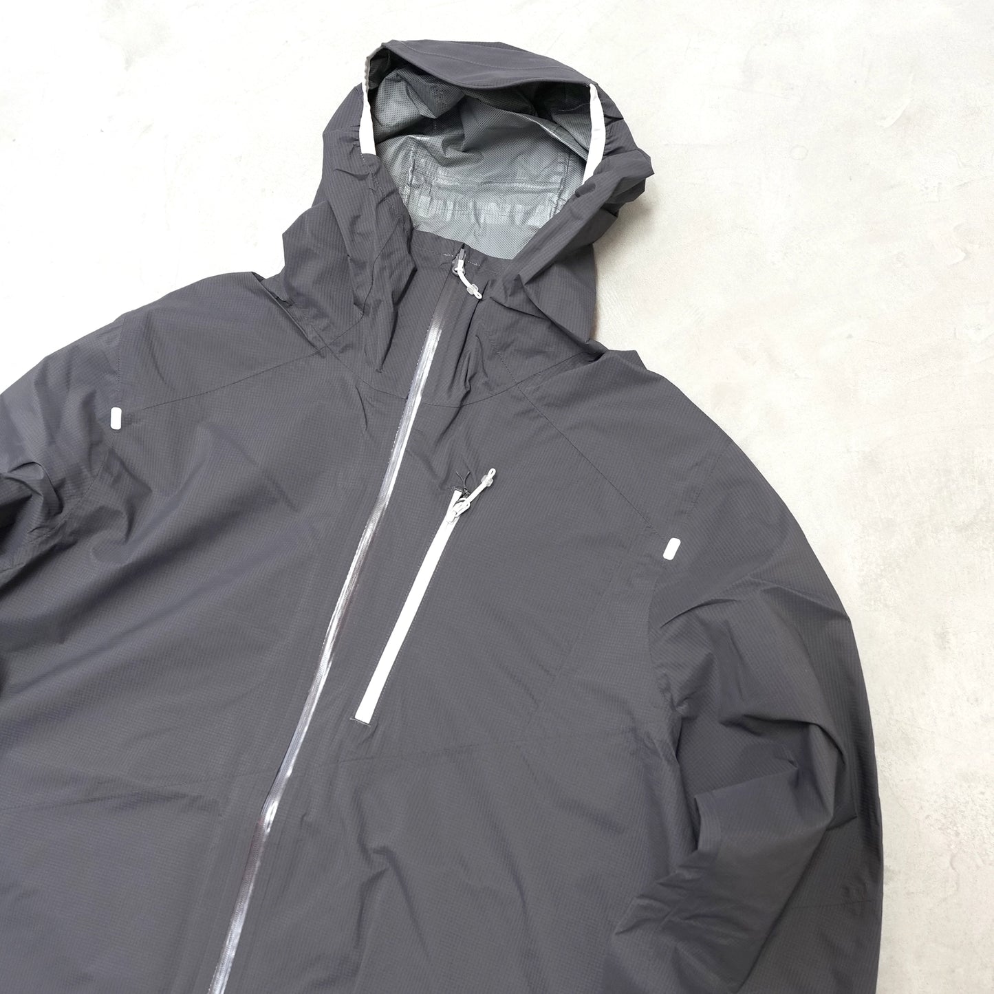 【Rab】ラブ men's Downpour Trail Light Jacket "2Color"