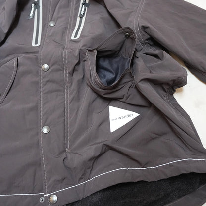 【and wander】アンドワンダー women's Fishtail Octa Coat "Black"