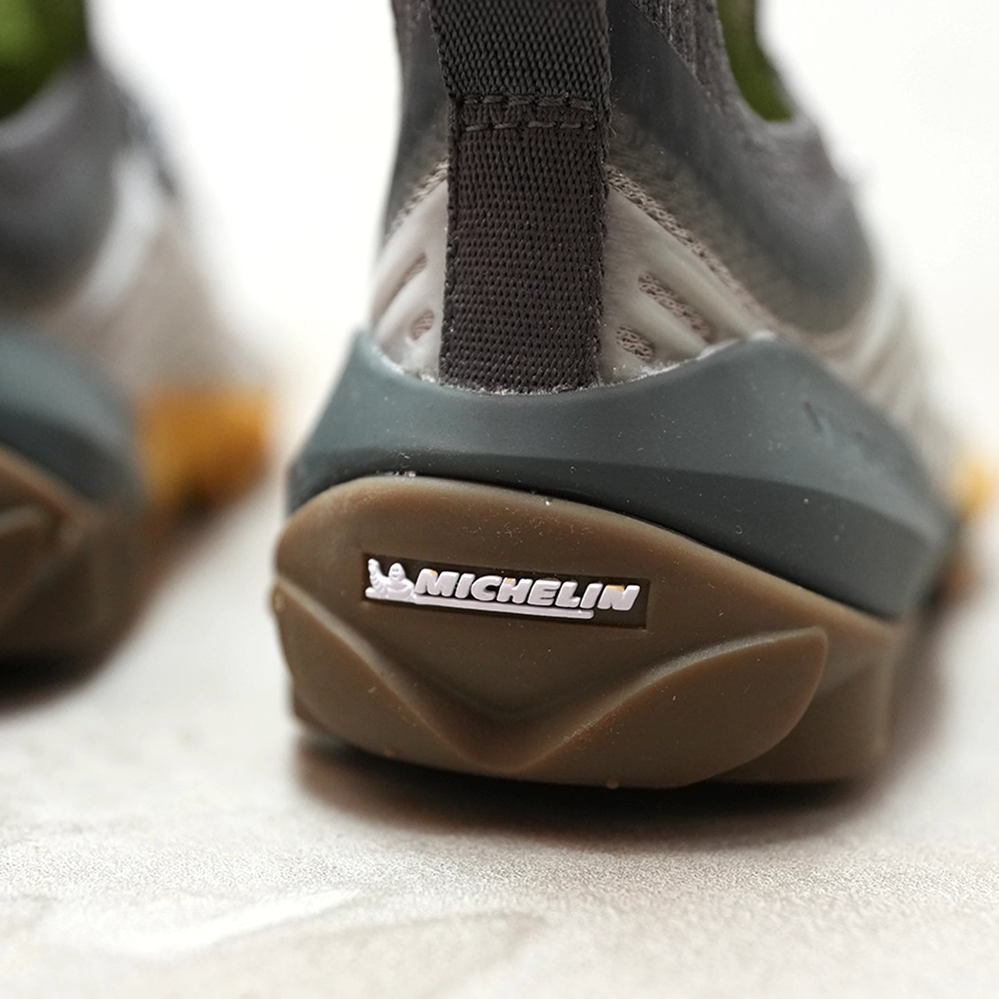 【VIVOBAREFOOT】ヴィヴォ ベアフット women's Hydra ESC "Storm Cloud"