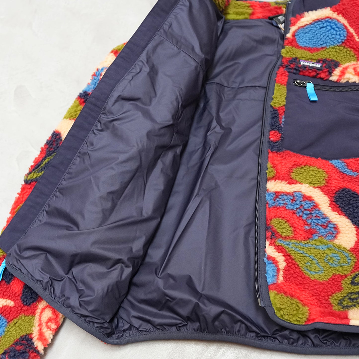 【patagonia】パタゴニア Kids Retro-X Jacket "3Color"