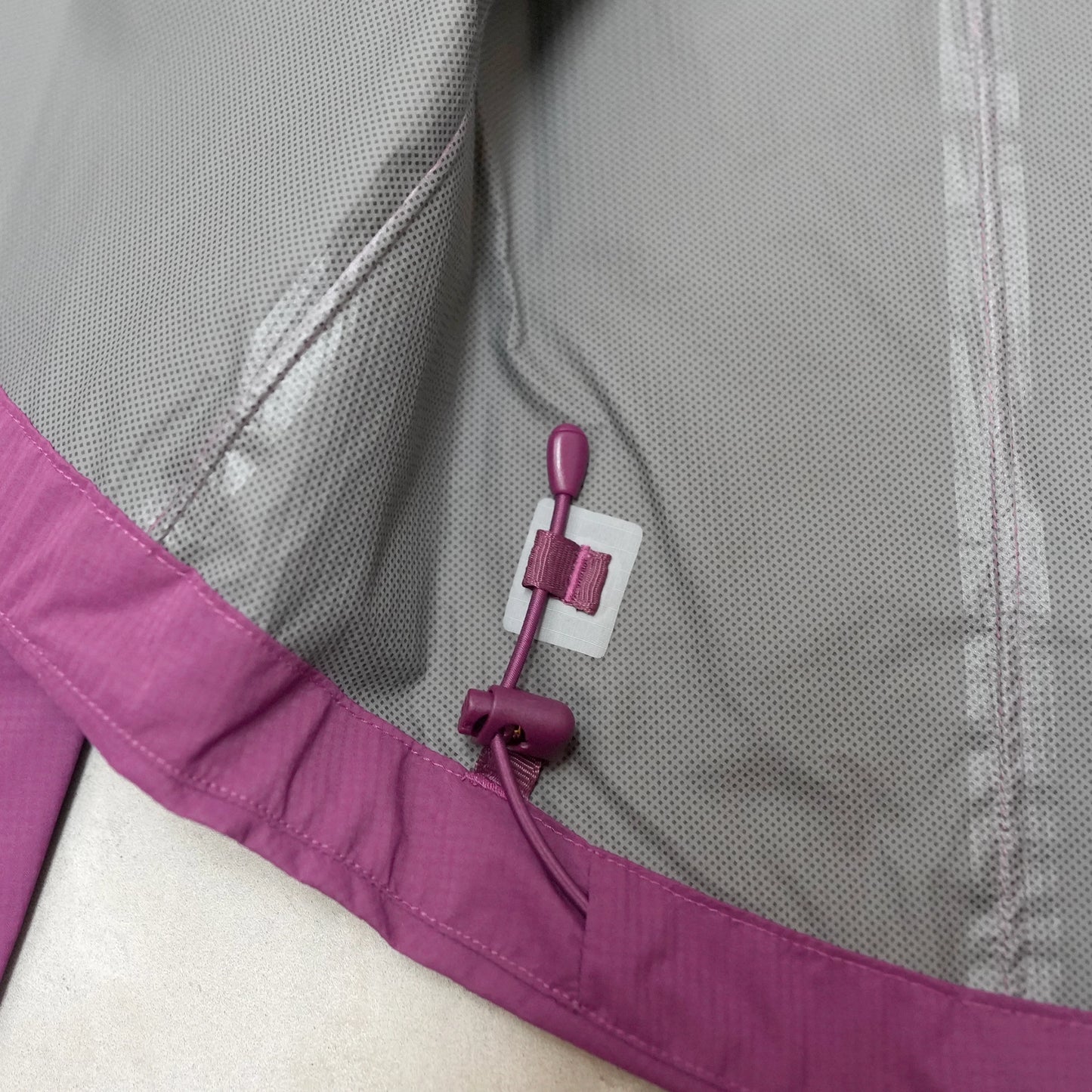 【Rab】ラブ women's Downpour Trail Light Jacket "2Color"