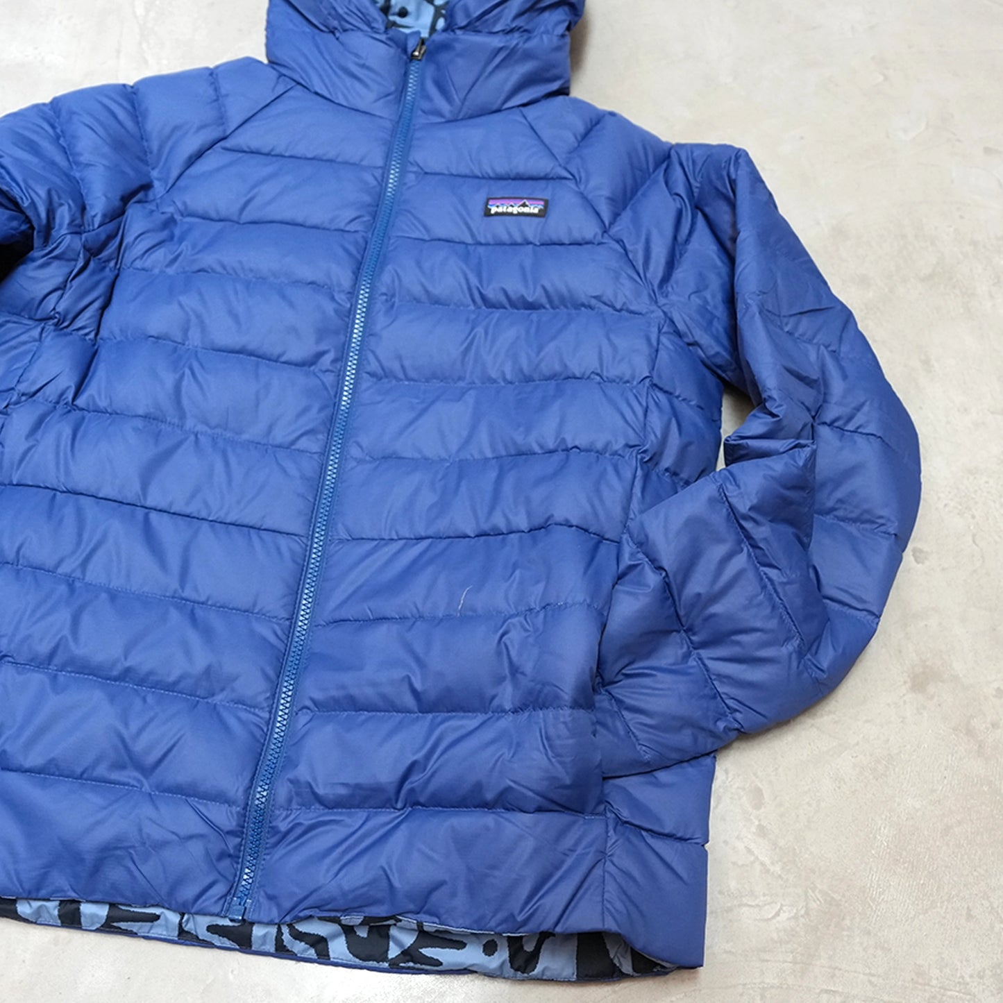 【patagonia】パタゴニア Kids Reversible Down Sweater Hoody "2Color"