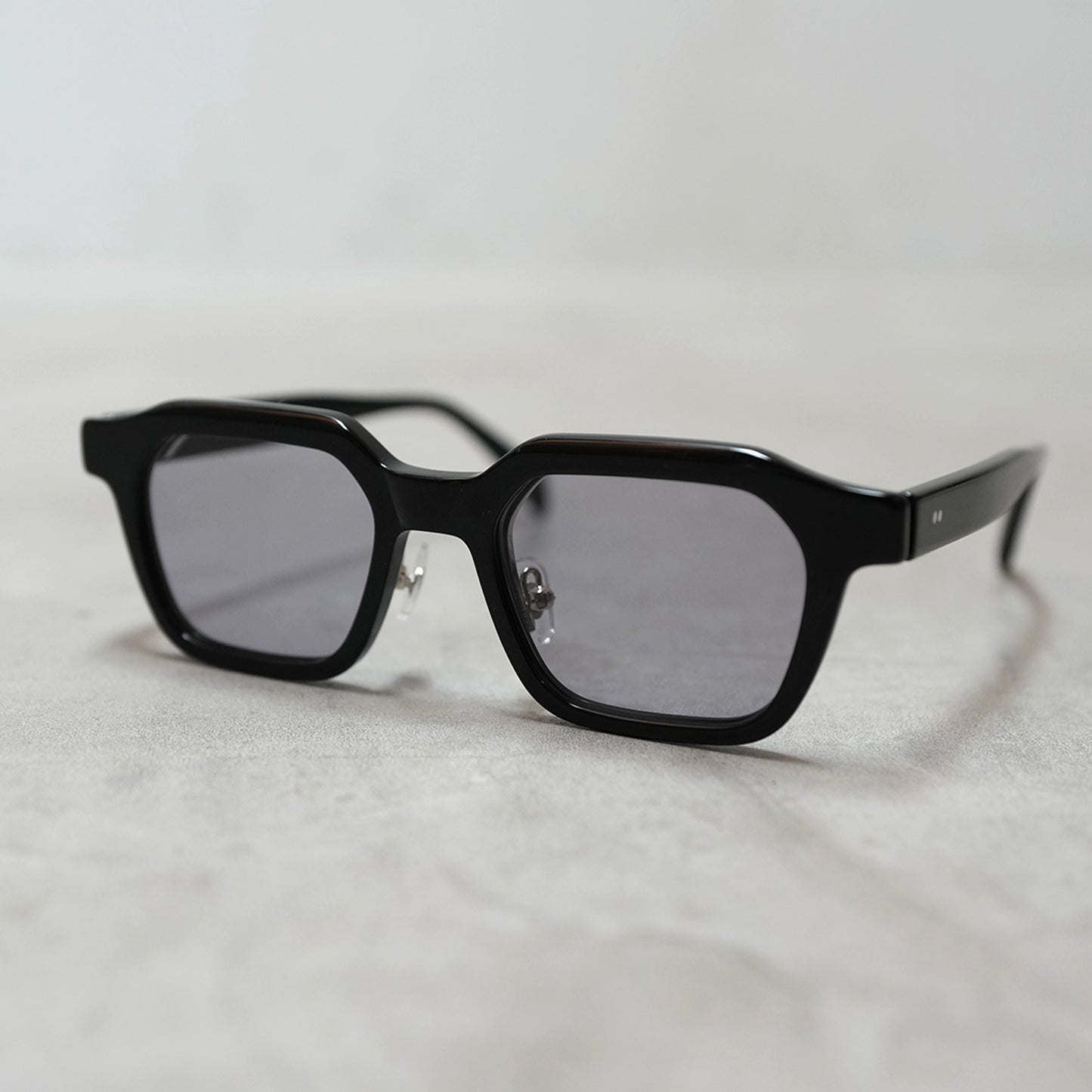 【NEW．】 ニュー. WALLIS ”2color”