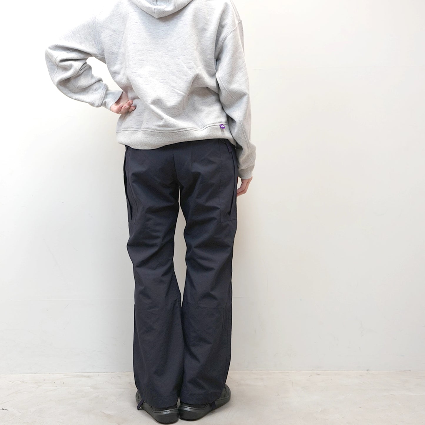 【nanamica】ナナミカ women's Relaxed Fit Cargo Pants "Navy"
