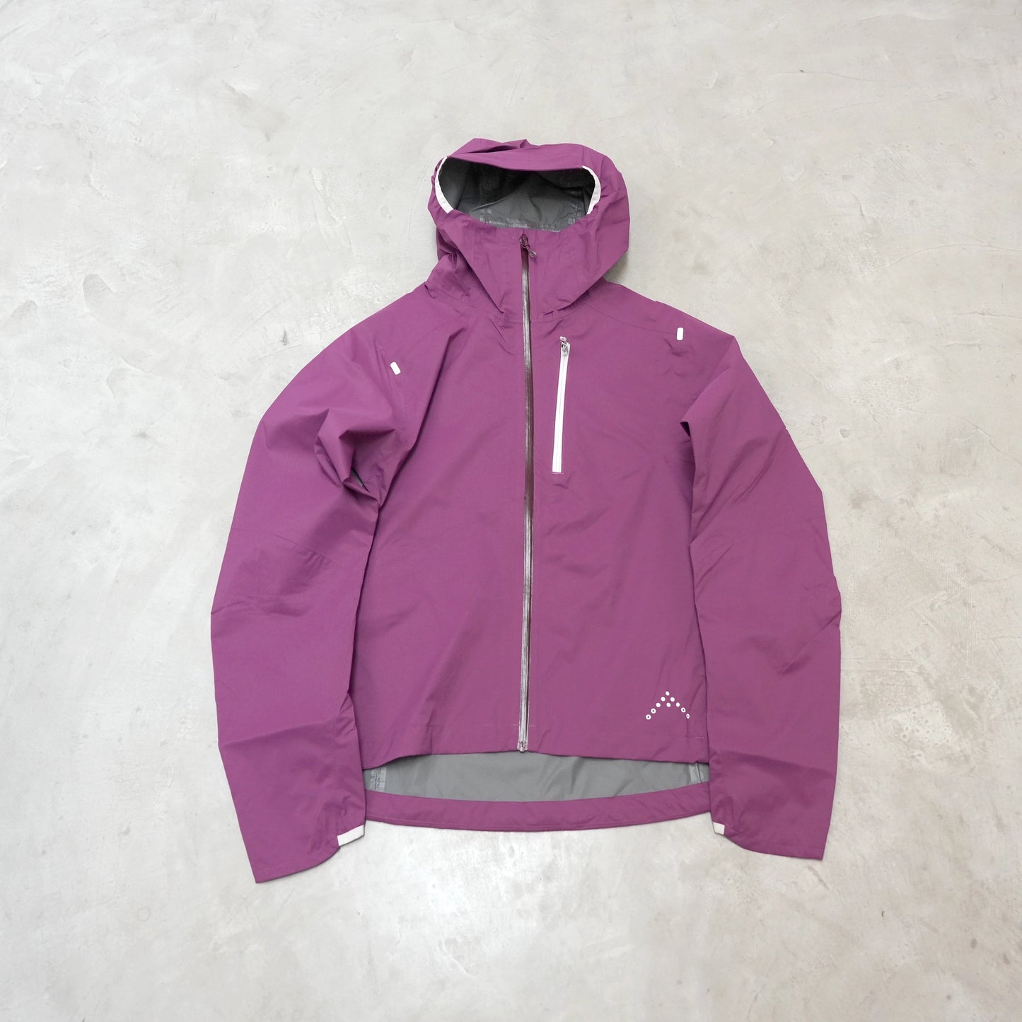 【Rab】ラブ women's Downpour Trail Light Jacket "2Color"
