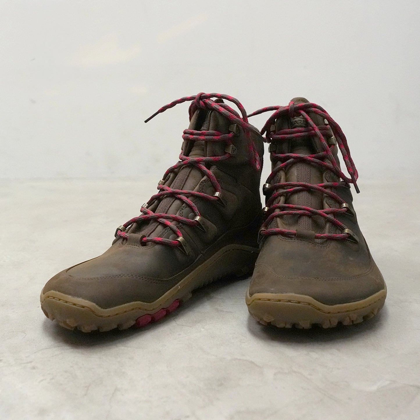 【VIVOBAREFOOT】ヴィヴォ ベアフット women's Tracker Leather AT Ⅱ "Bracken"